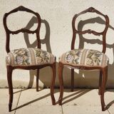 2 Chaises anciennes style Louis XV en noyer