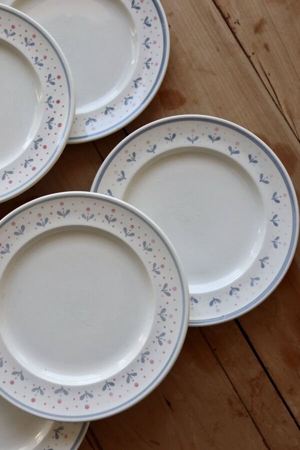 6 assiettes à dessert vintage estampillées Longchamp liseré fleuri