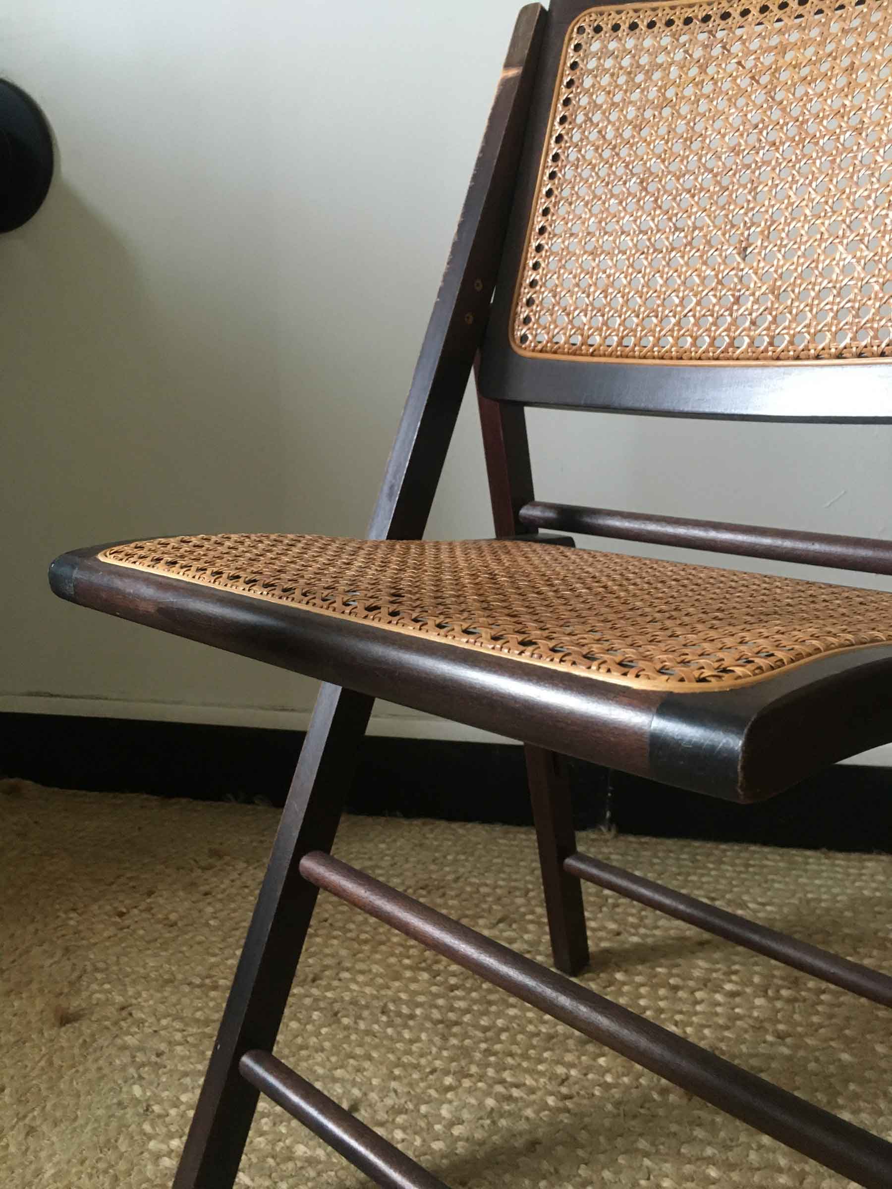 Canning folding chairs