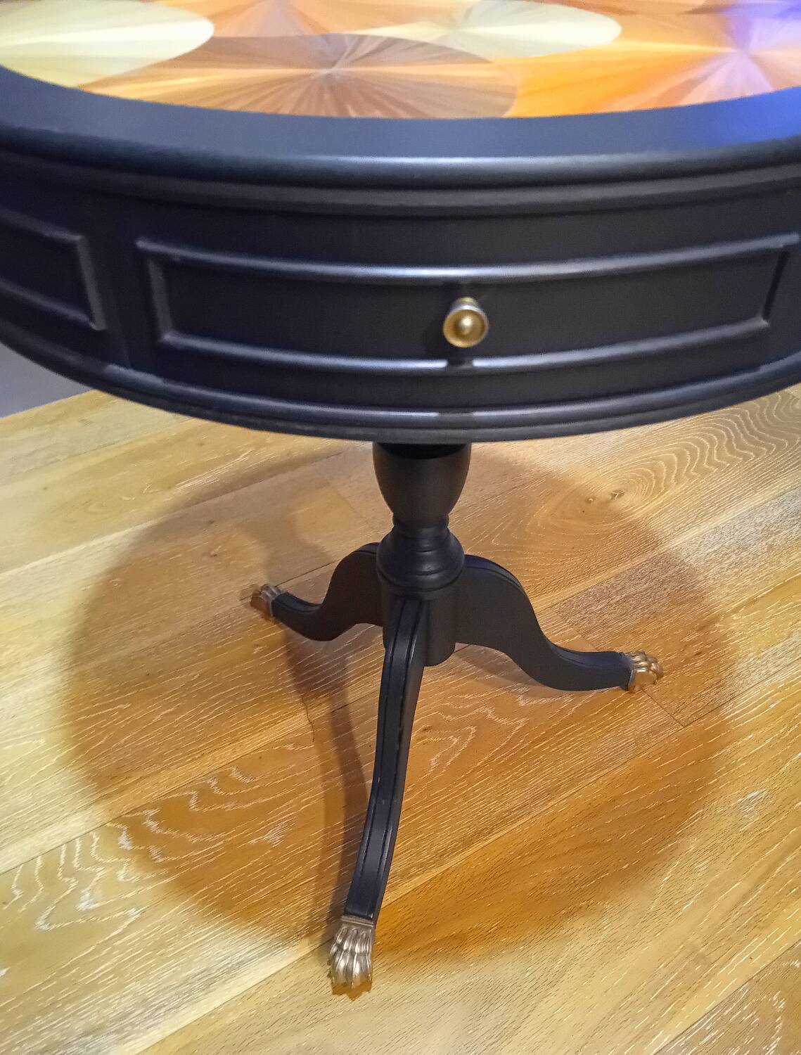 English pedestal table