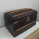 Coffre en bois
