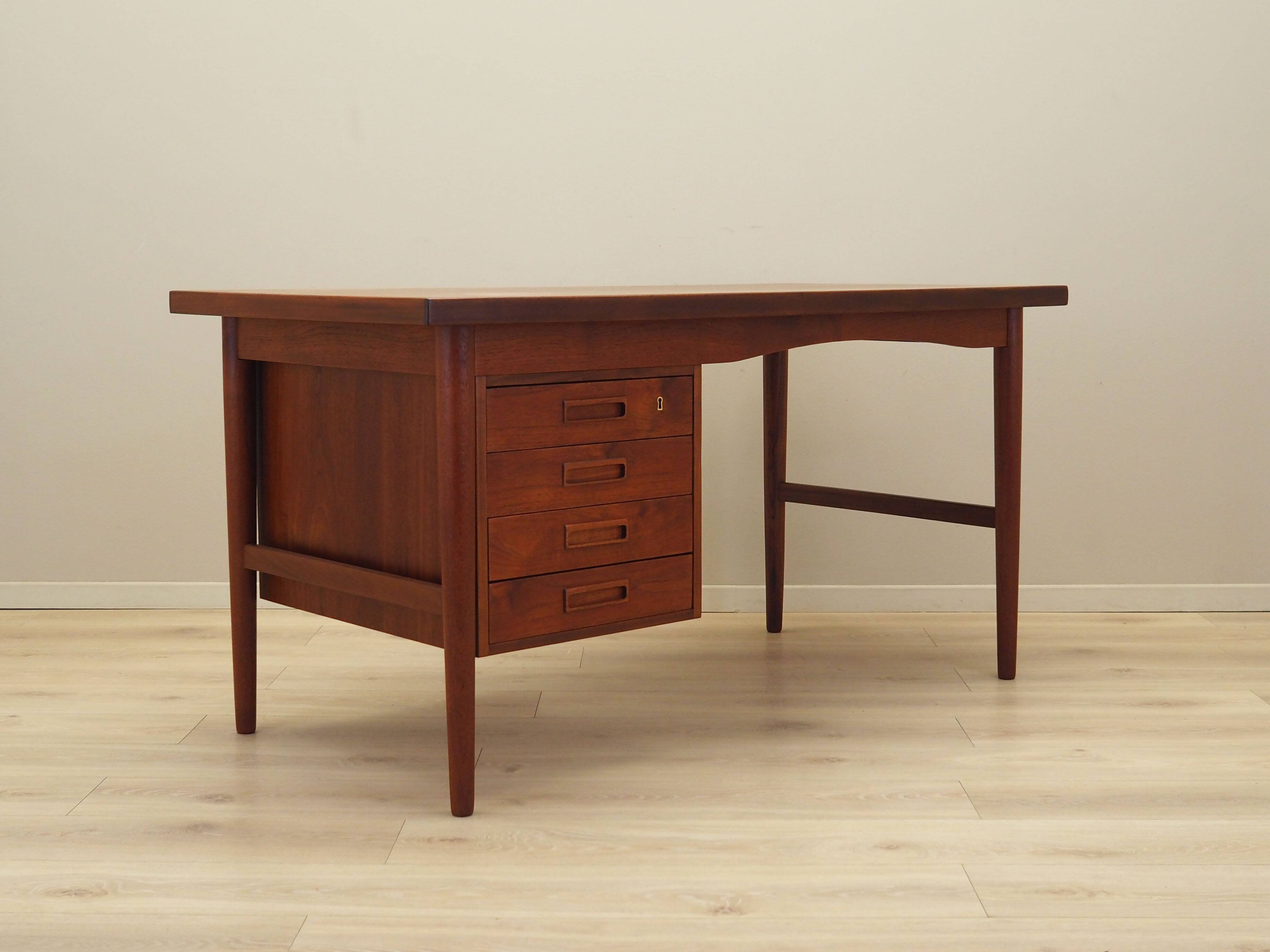 Teak desk, Danish design, 1970s, production: Denmark