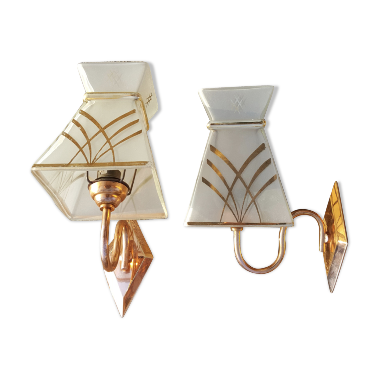 Pair of wall lights, copper and opaline vintage, years 50