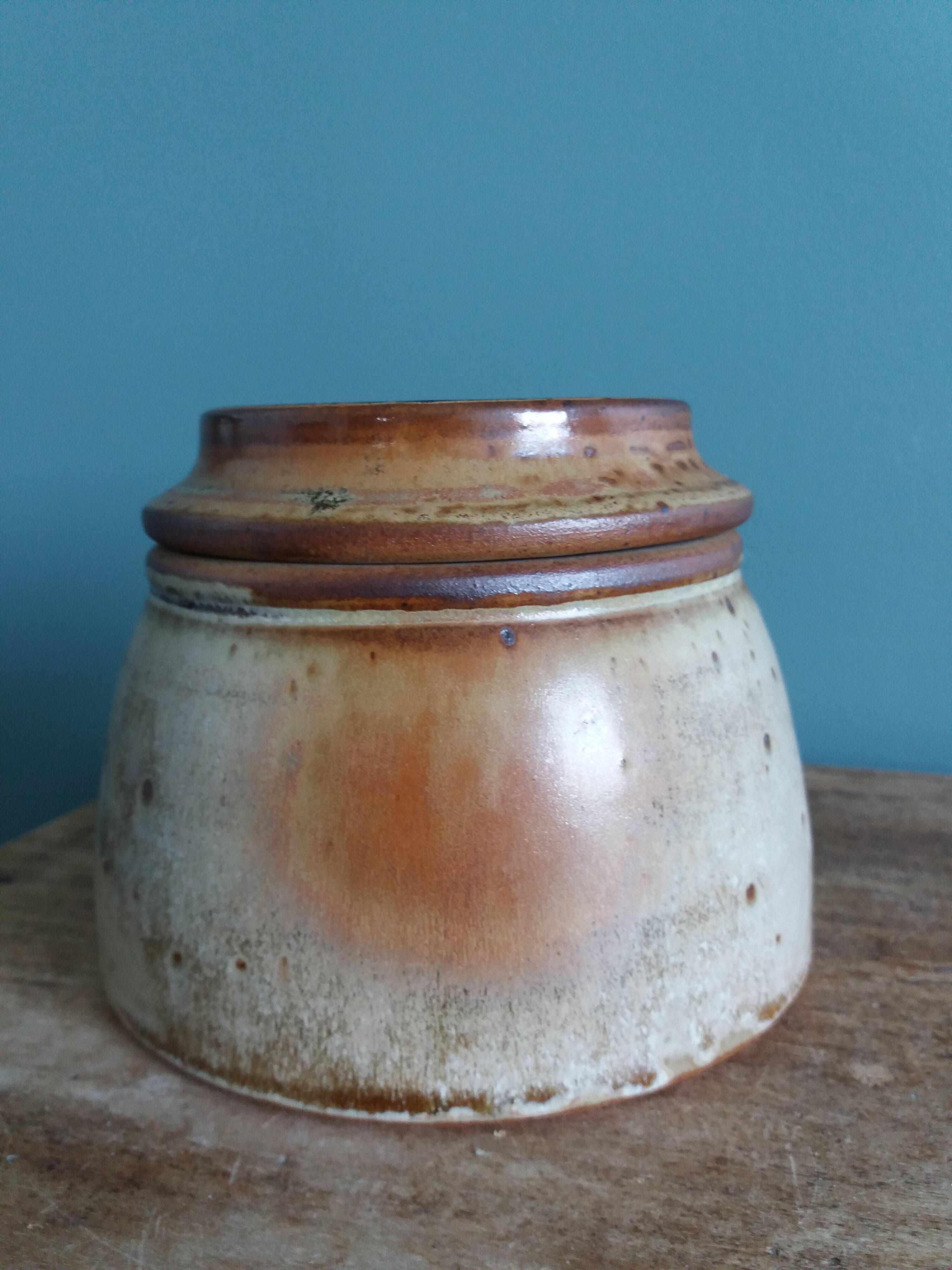 Water butter dish in Puisaye stoneware, Jean-Pierre Prud'homme
