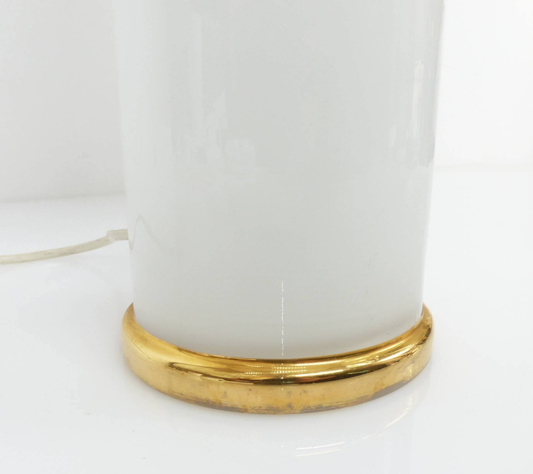 Lamp base in white opaline glass, Uno & Östen Kristiansson for Luxus Su