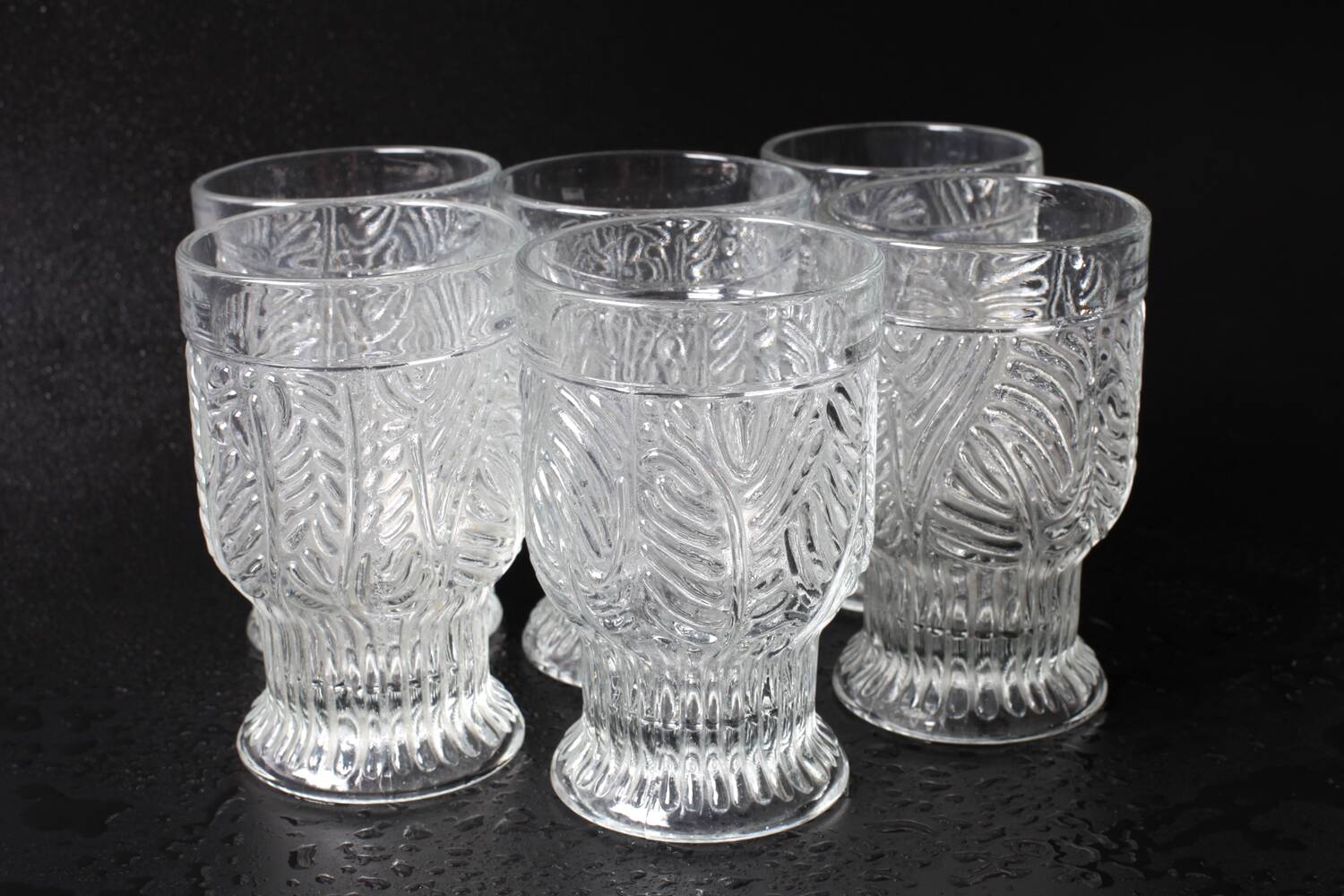 Set of 6 Mid-century Rare Pressed Glass Glasses / Libochovice / 1981