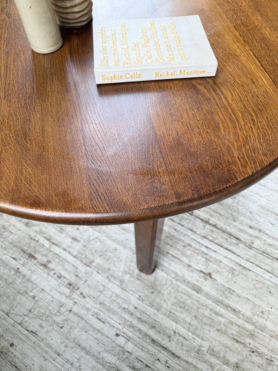 Round oak table 1950