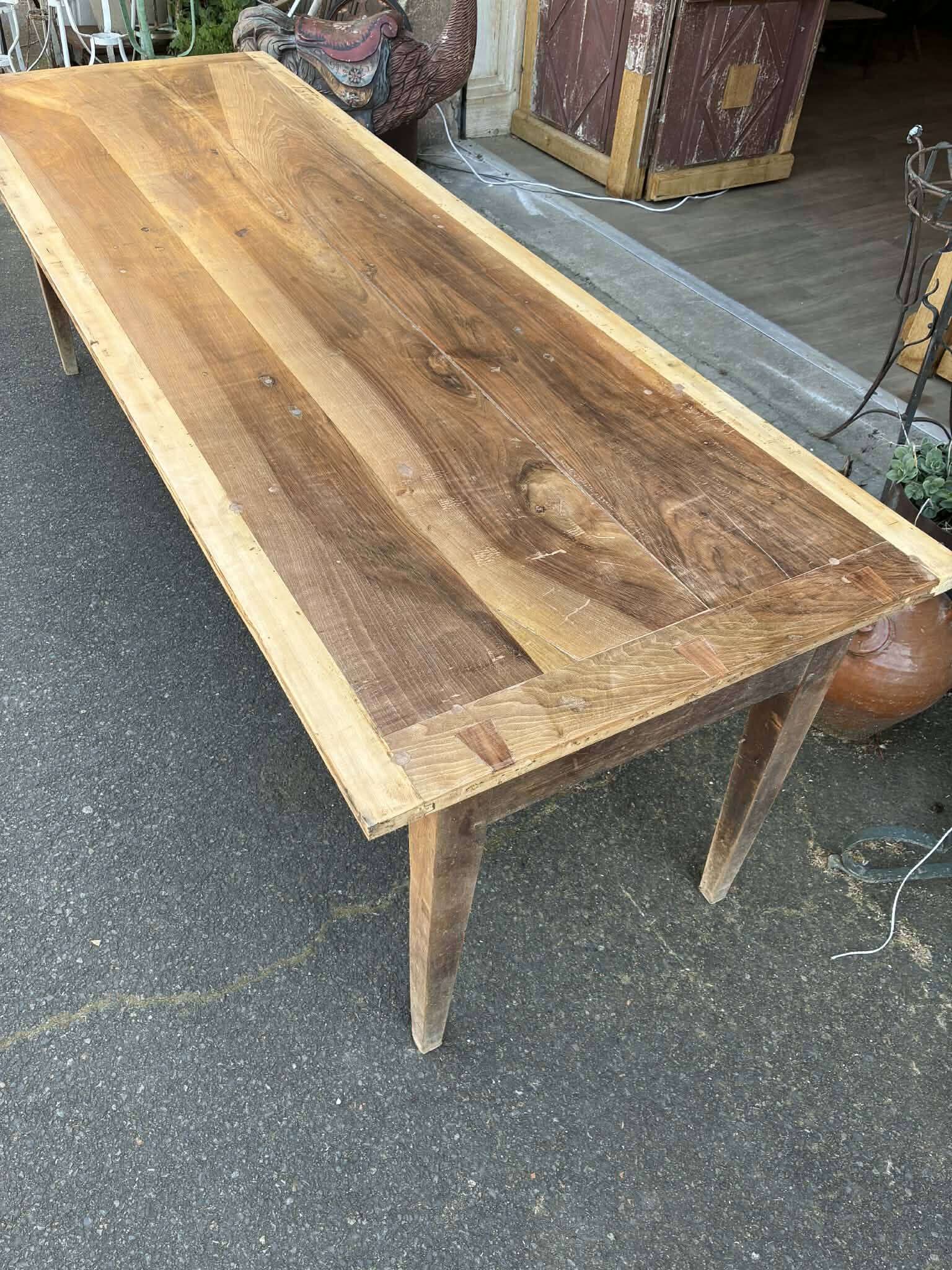 Table de salle à manger