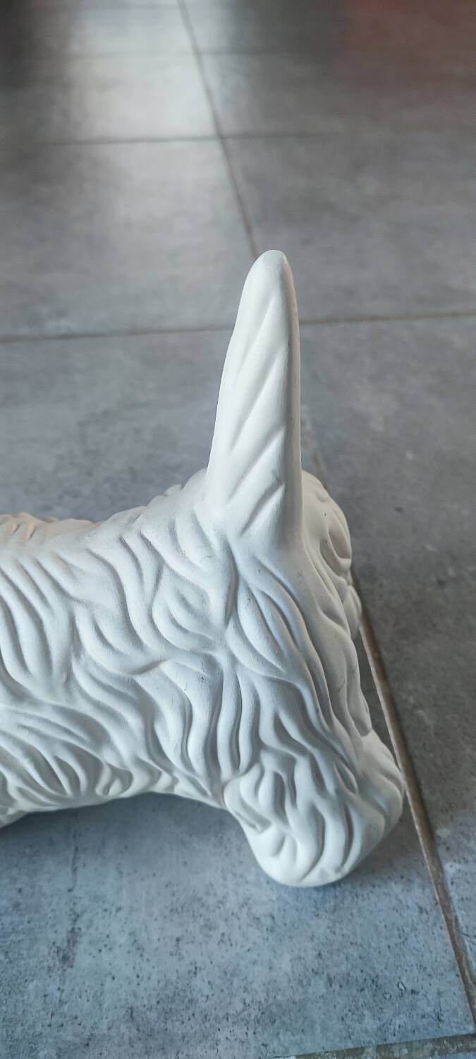 Ceramic zoomorphic dog statue