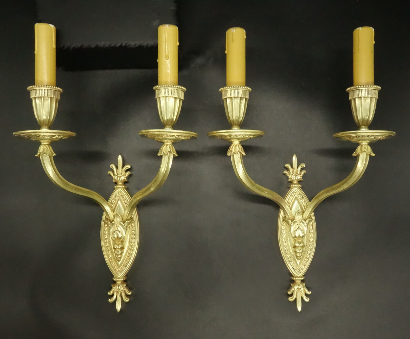 Paire d'appliques aux palmettes style Restauration début 1900