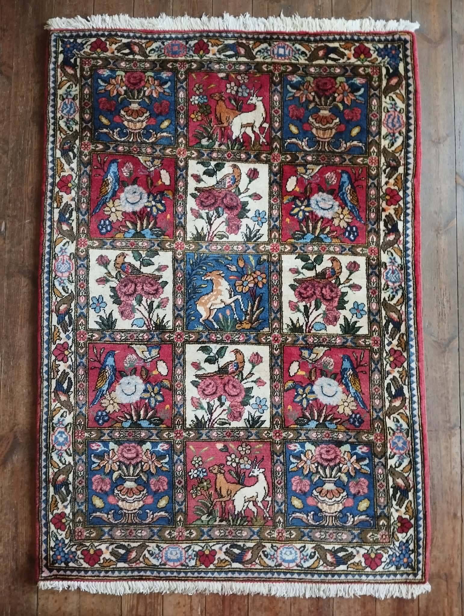 Handmade Bachtiar Djahad Persian rug 160x108cm