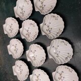Set of 11 pieces fire-fired porcelain scallops