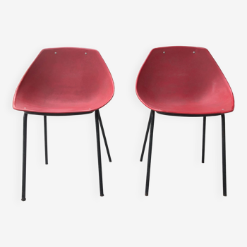 2 shell chairs by Pierre Guariche