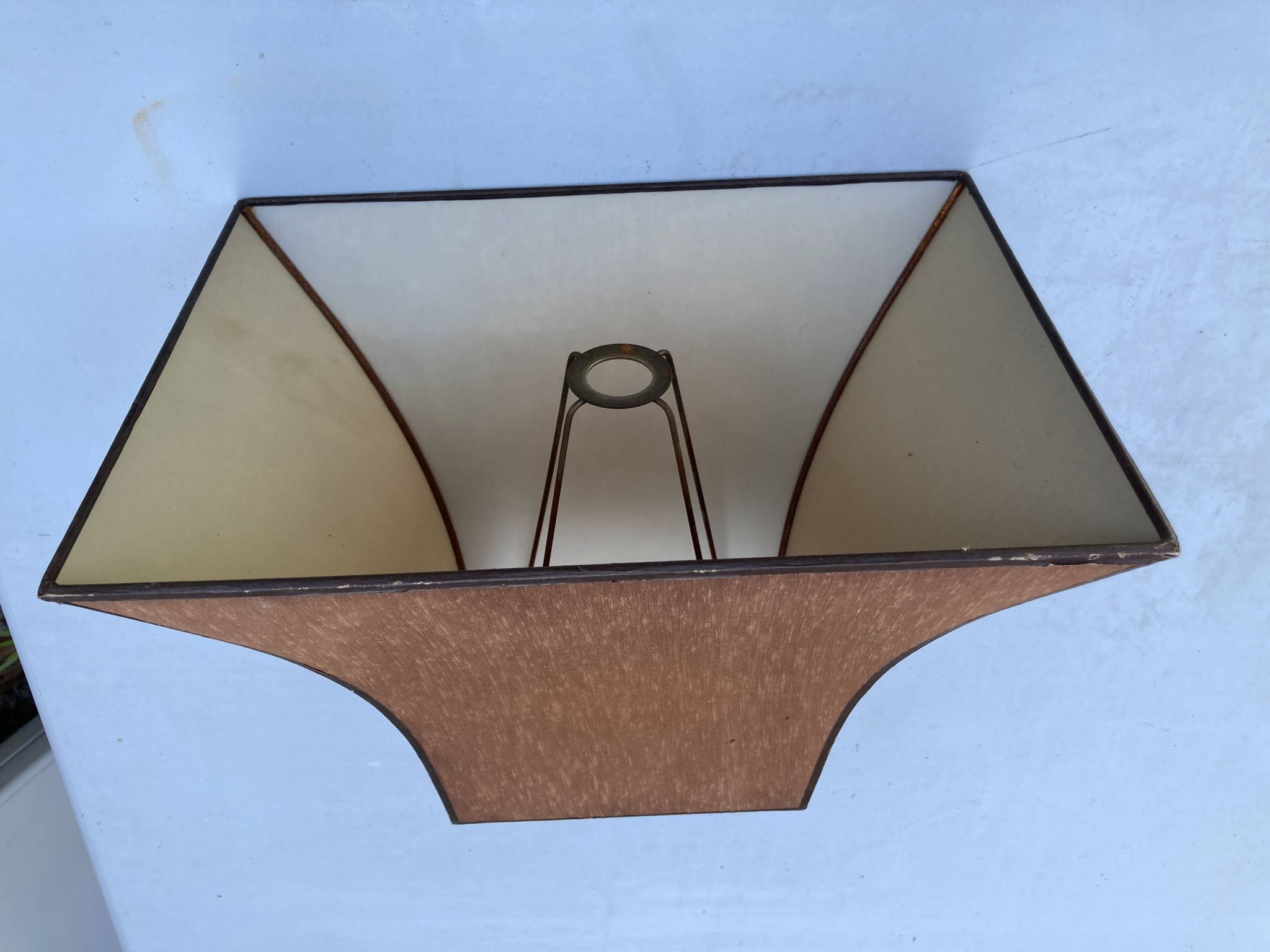 Old vintage lamp representing a duck in silver metal with wooden base