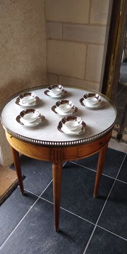 Table bouillotte en acajou avec plateau en marbre