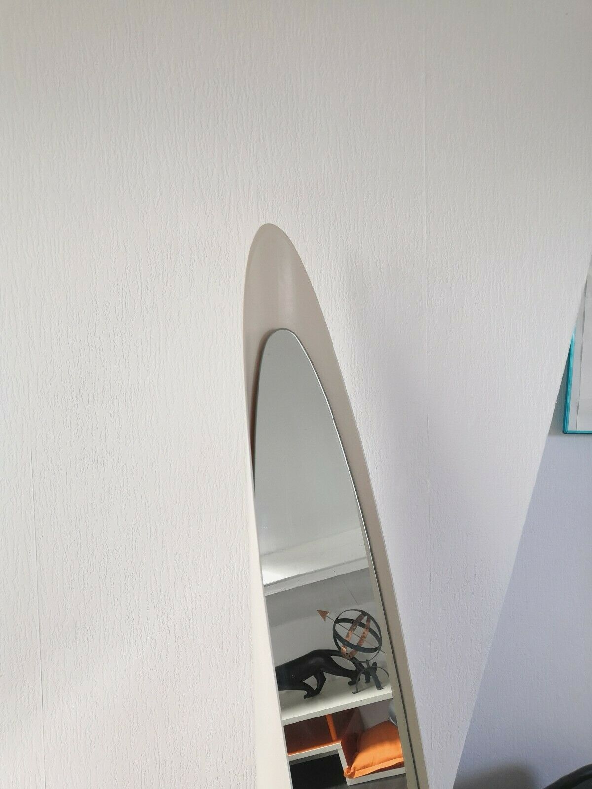Mirror psyche lipstick