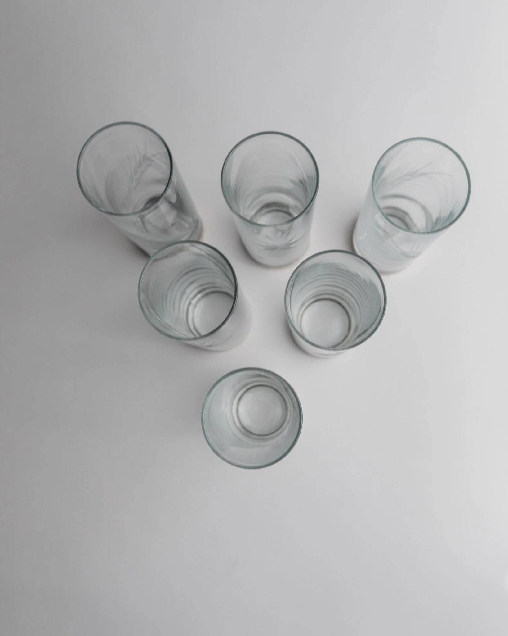 Lot of 6 drinking glasses - silver base, engraved wheat and floral decoration - Italy 1960s