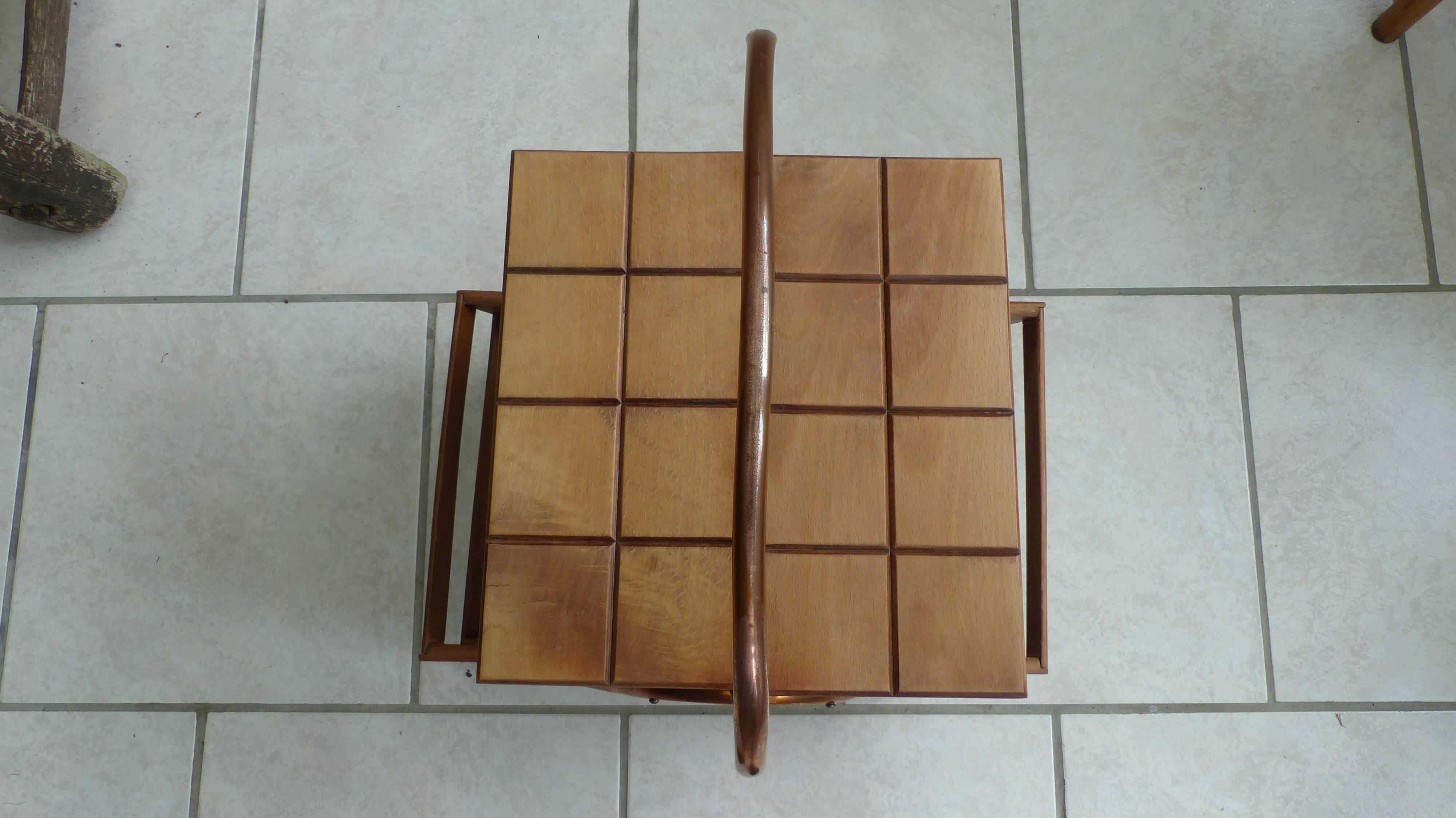 Sewing basket years 50