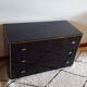 Commode noir laqué, laiton doré