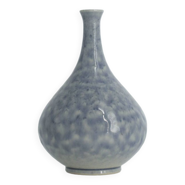 Mid-century Scandinavian collector's vase in azure stoneware by Gunnar Borg for Höganäs.