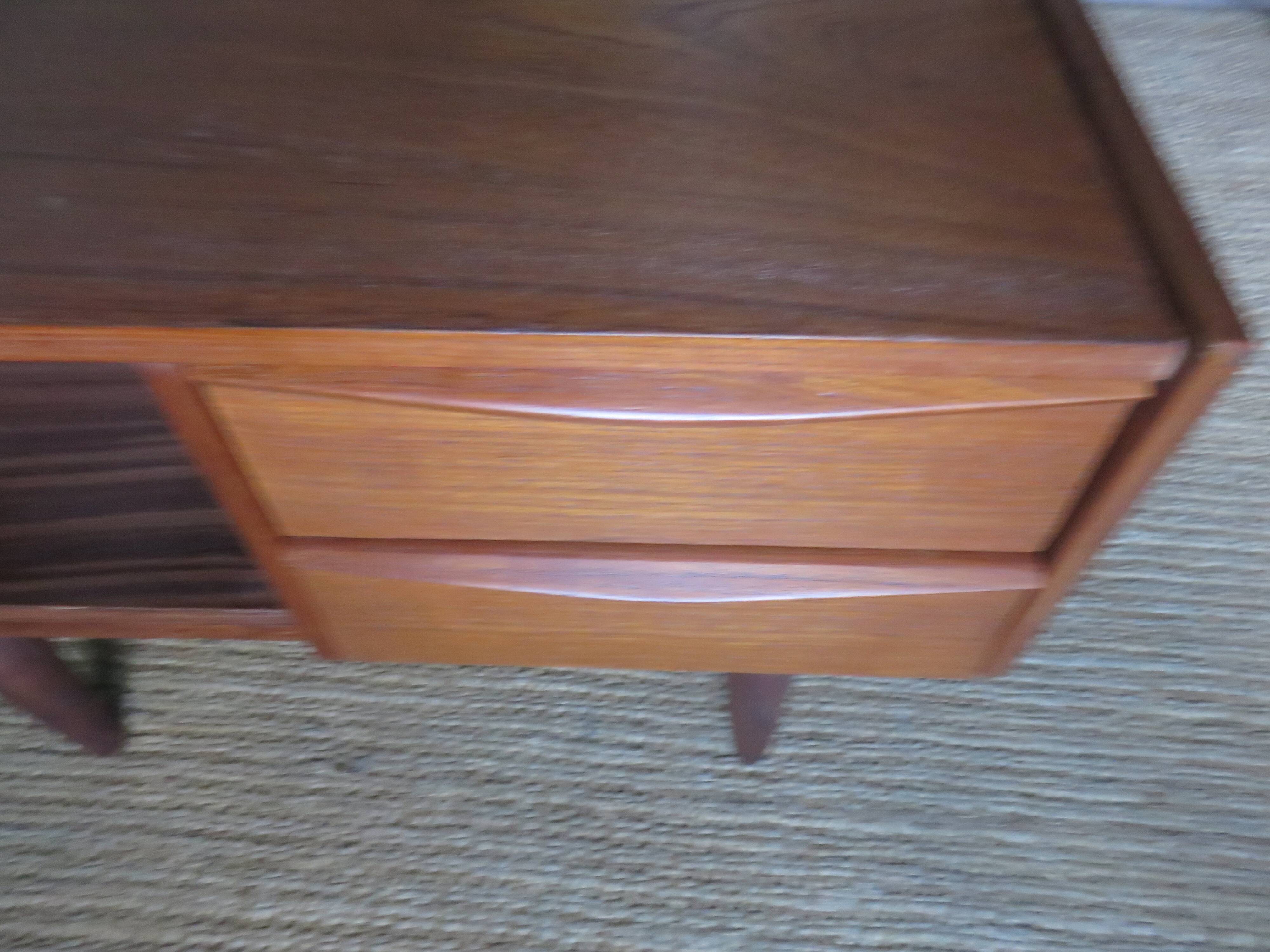 Small chest of drawers or entrance console in teak. Denmark 1960