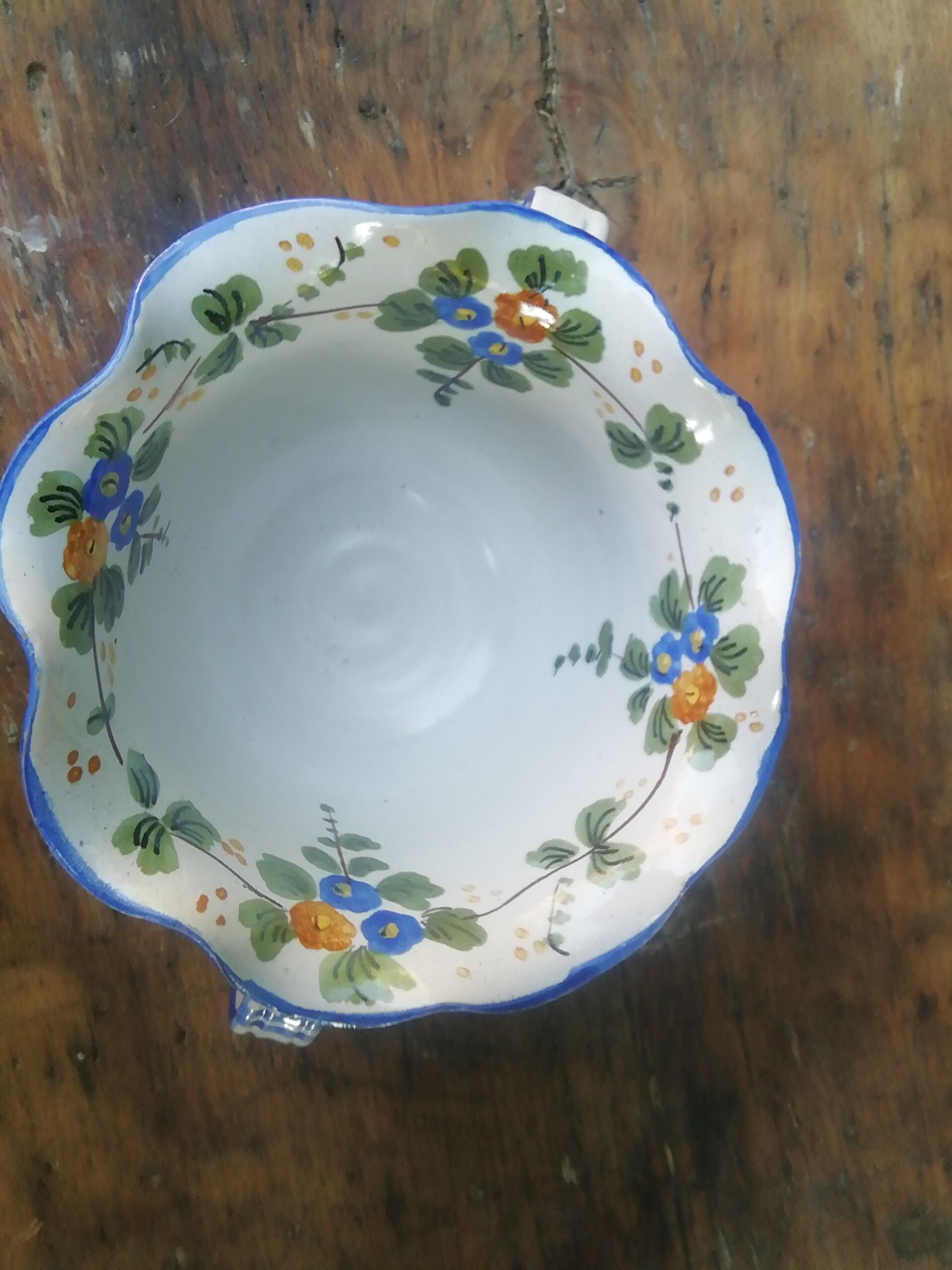 Ancient italue container