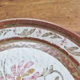 Assiette en grès keraluc quimper motif fleurs roses décor main 22 cm