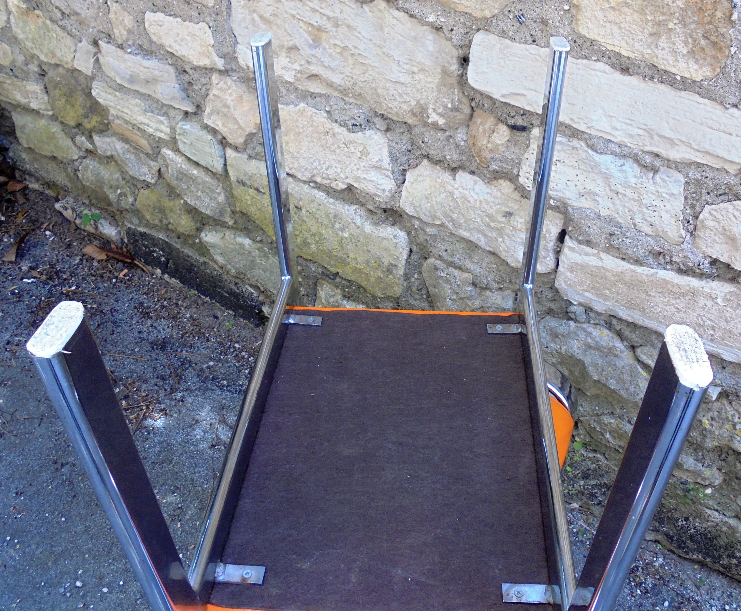 Pair of chrome and faux orange vintage stools "70"