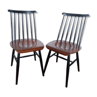 Pair of chairs of Ilamari Tapiovaara
