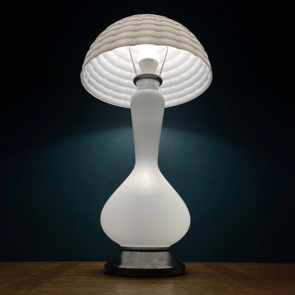 Large Mushroom Table Lamp in White Murano Glass, Italy, 1970s