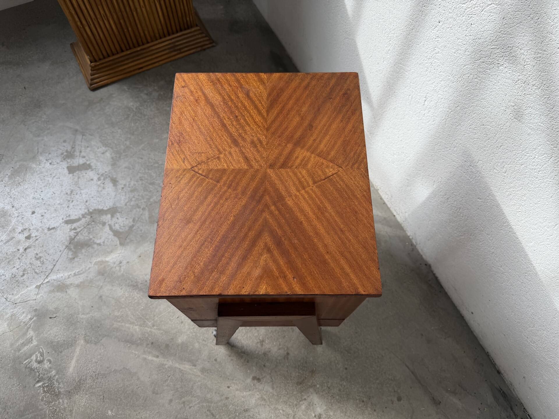Small side table / Bedside table