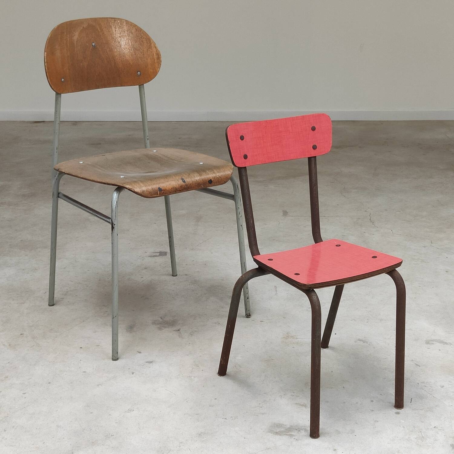 Pink Formica children's chair
