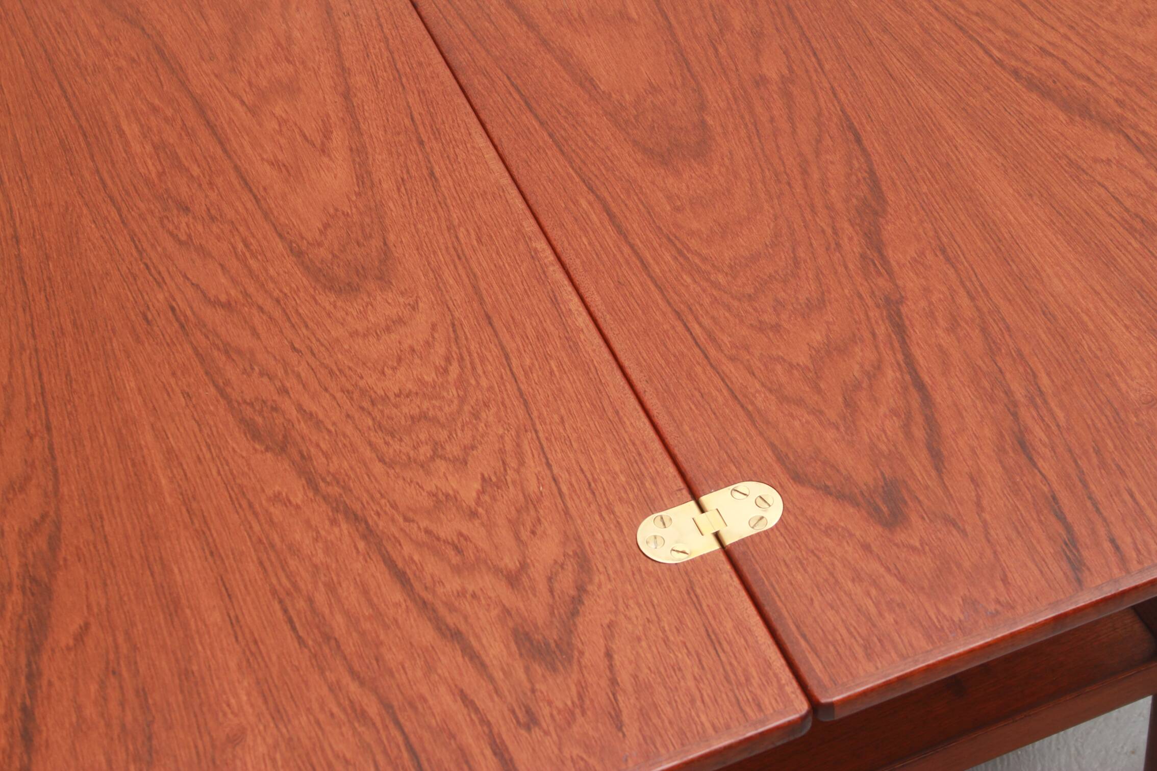 1960s sidetable Grete Jalk for Jeppesen in teak