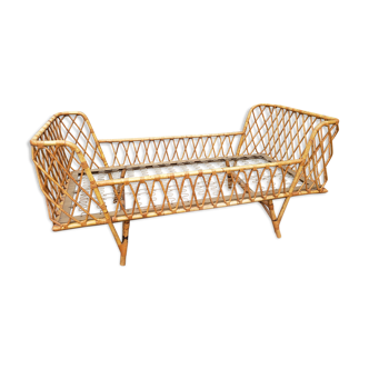 Lit enfant enfant vintage en rotin