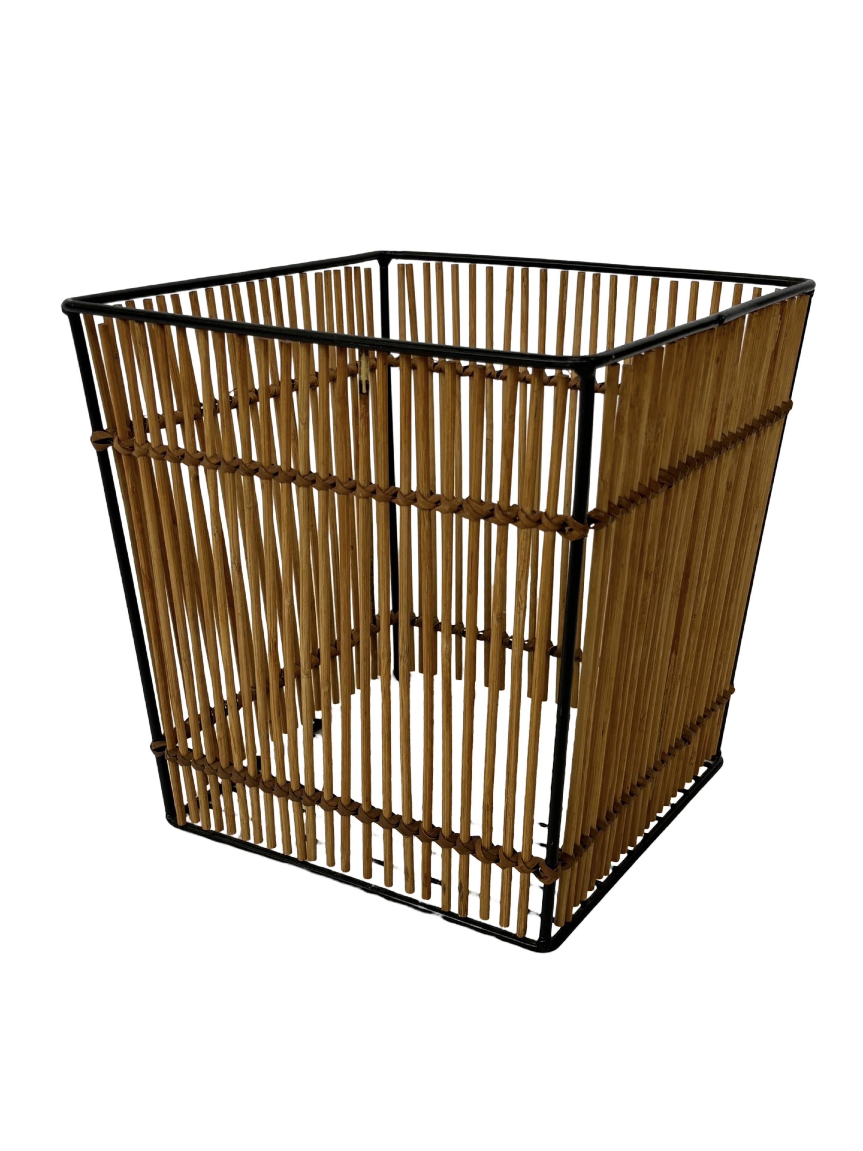 Vintage Rohe Noordwolde rattan basket by Dirk van Sliedrecht 60's Design