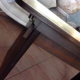 Table basse avec plateau en verre noir relevable et rallonges années 40-50