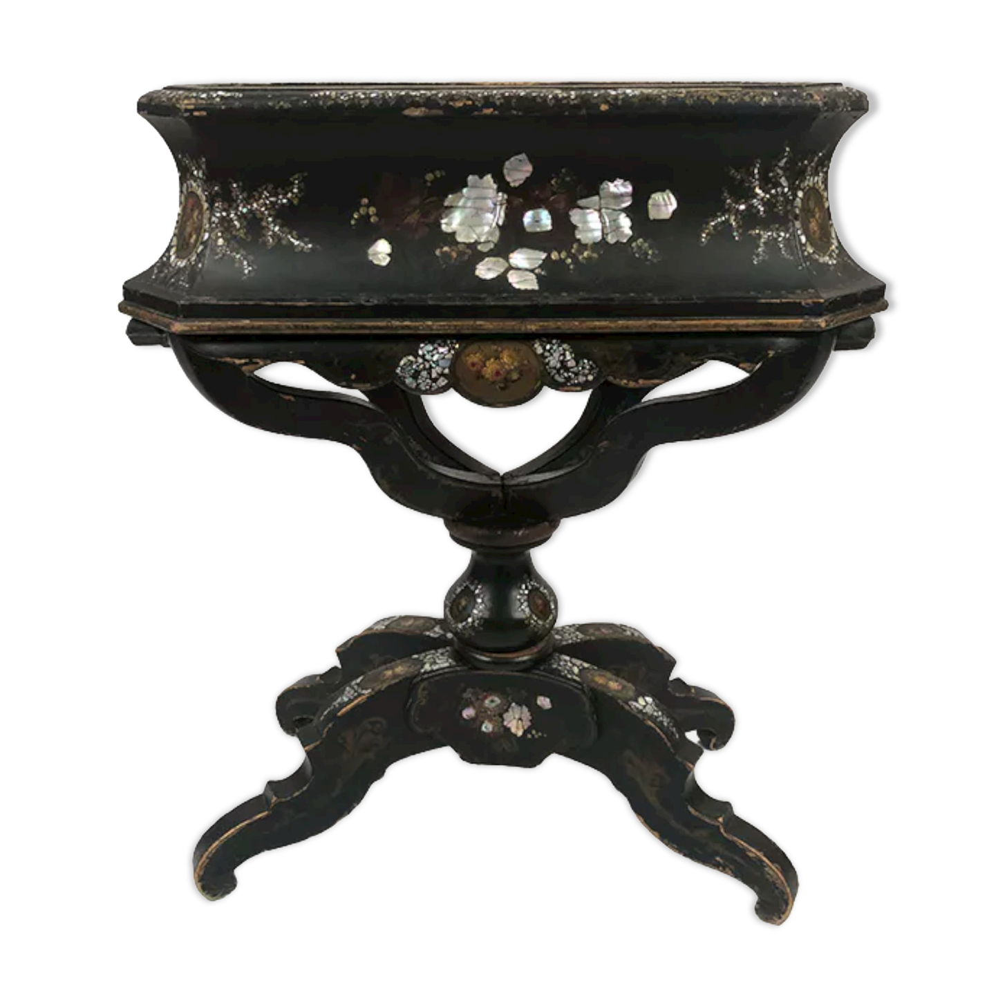 Blackened wooden planter decorated with flowers in medallions and mother-of-pearl burgauty, Napoleon III