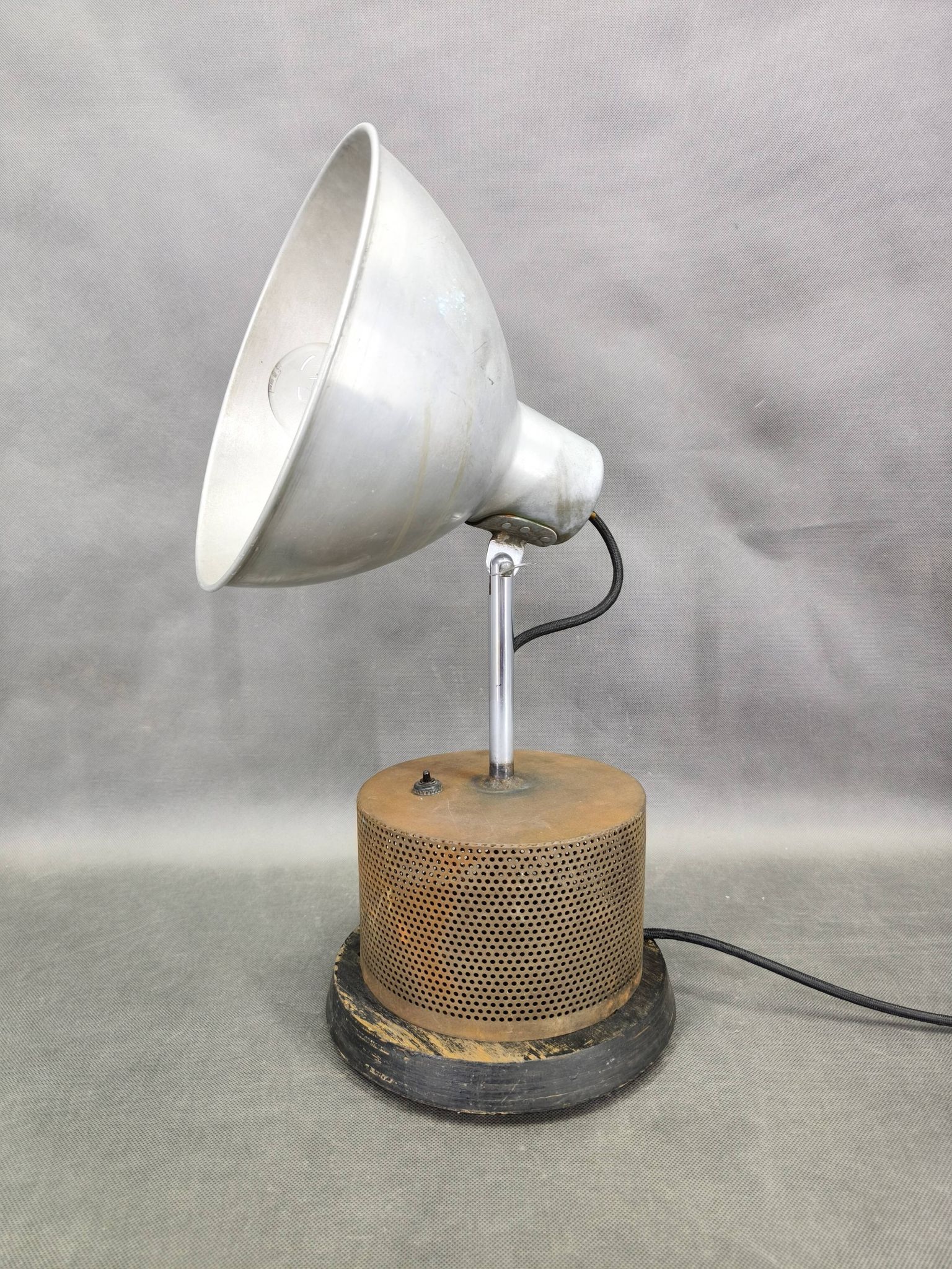 1940 industrial table lamp in aluminium and metal, Czechoslovakia