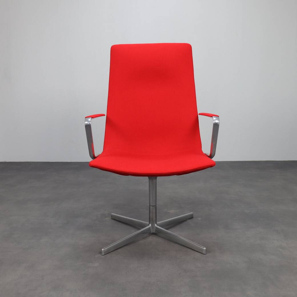 “Catifa 70” Swivel Lounge Chairs by Arper, Italy