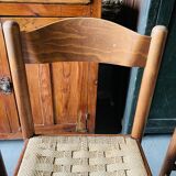 5 chairs made of wood and rope