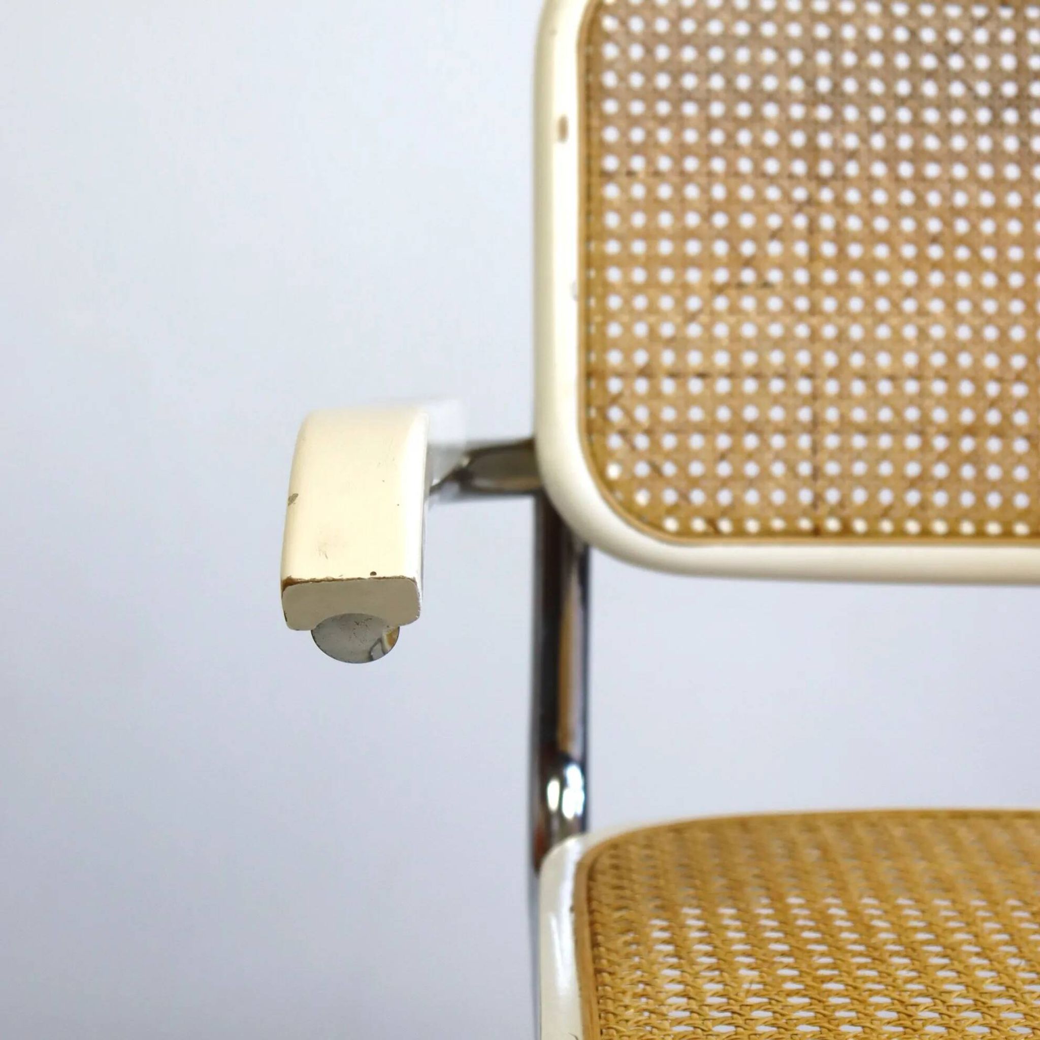 Chaise B64 blanche