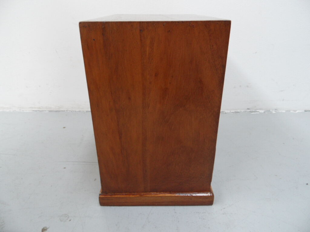 Vintage wooden jewelry box