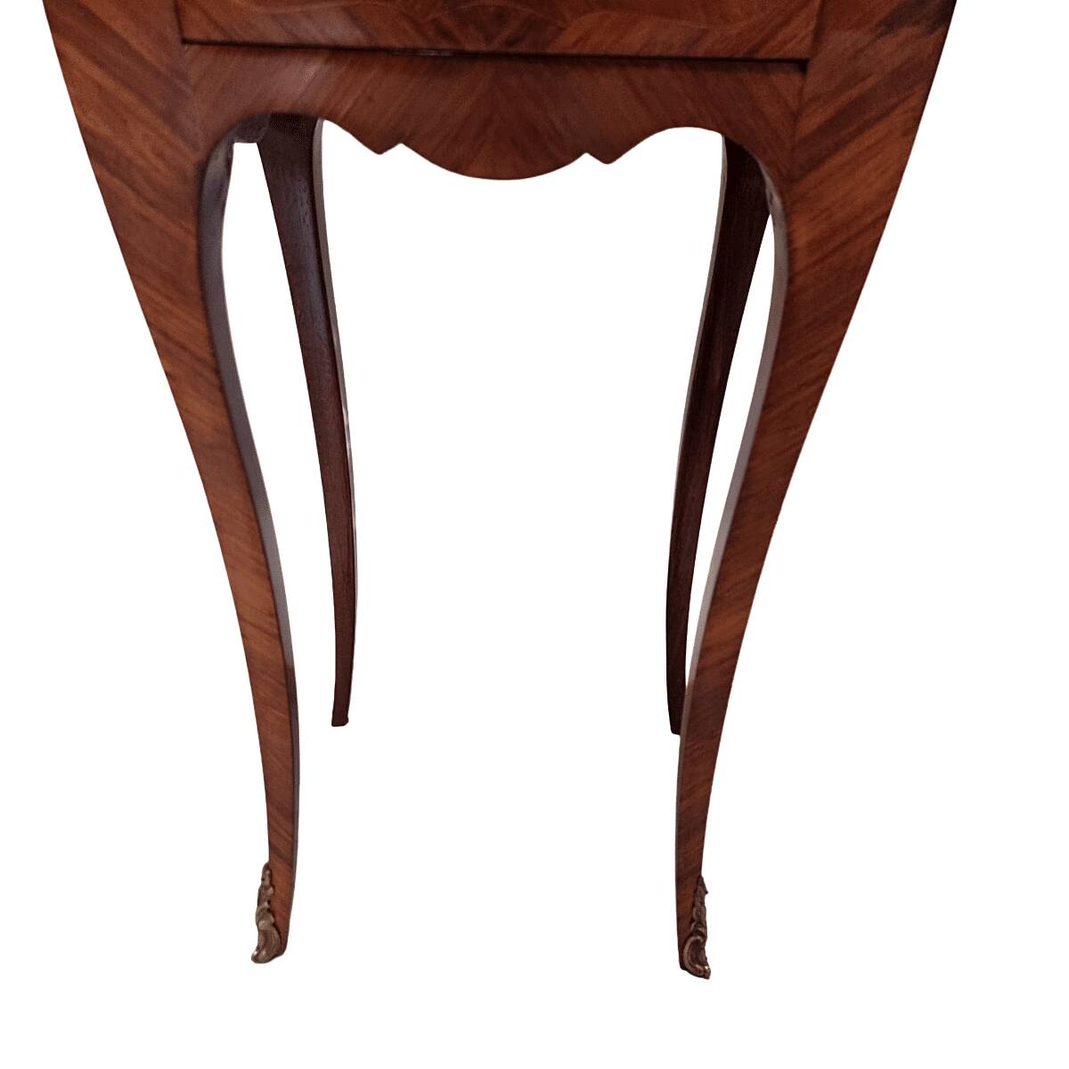 Table de chevet de style Louis XV avec 3 tiroirs, années 1960/70.