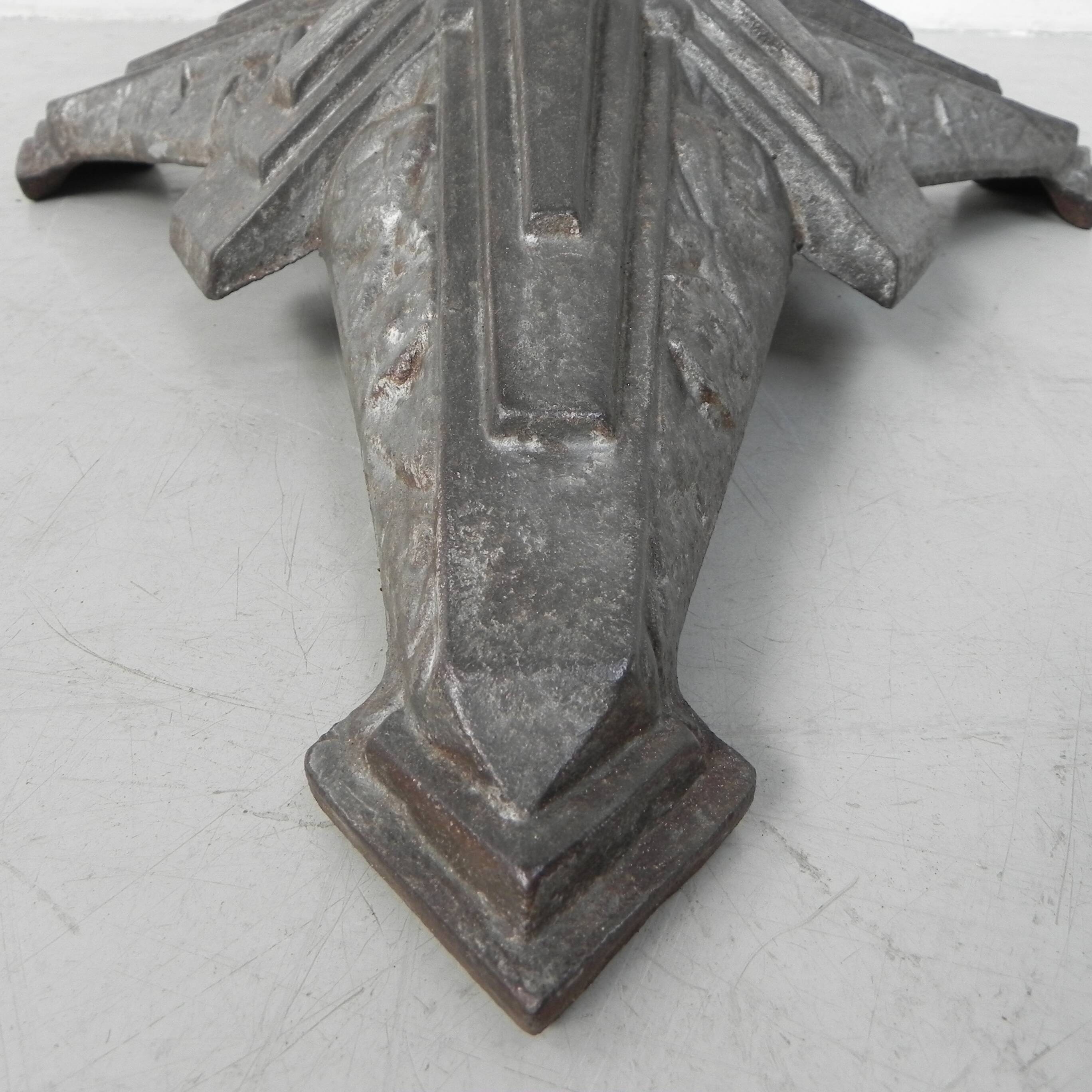 Bistro table with cast iron foot, Paris