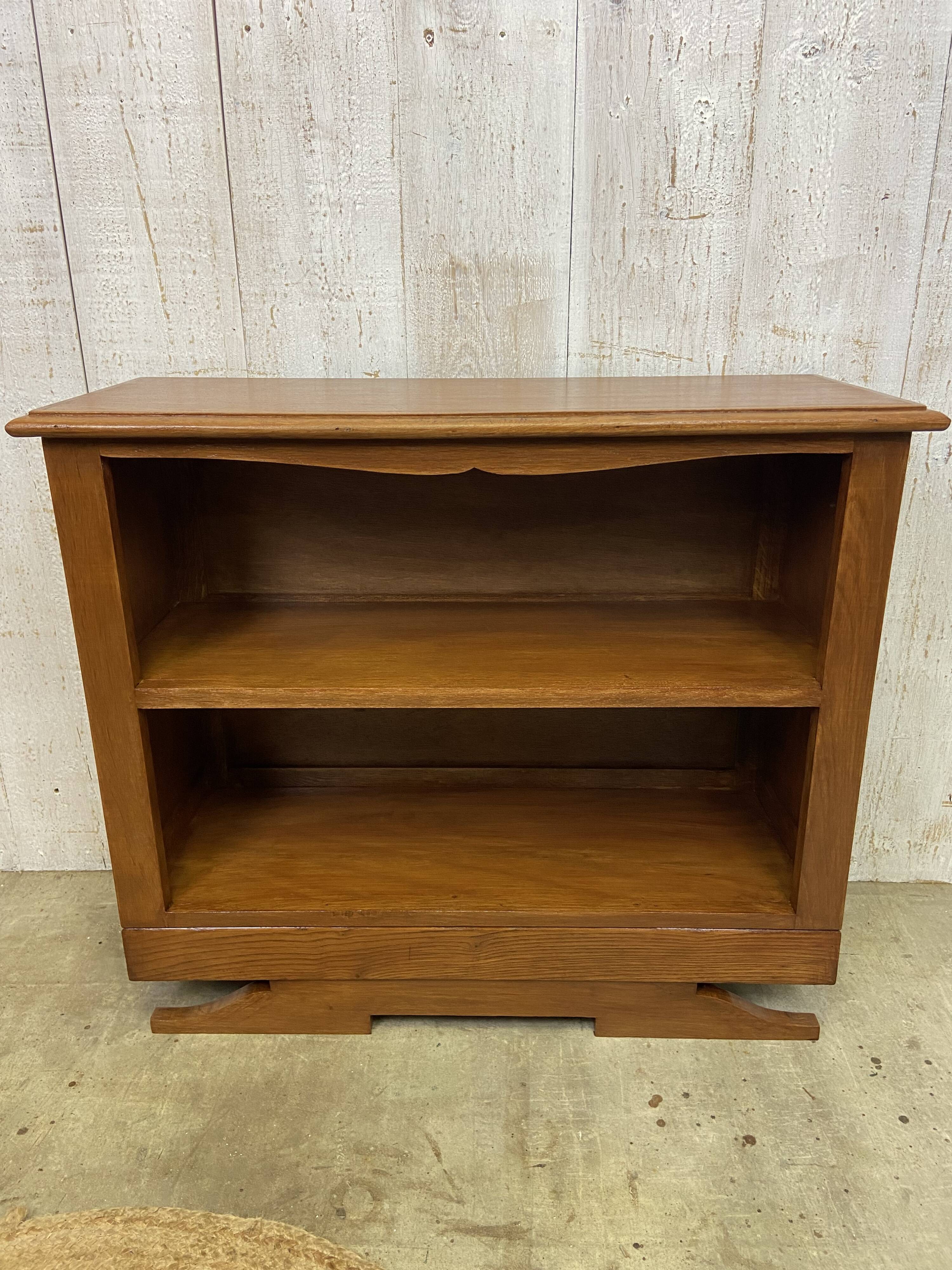 Art Deco shelf