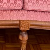 Three-seater sofa