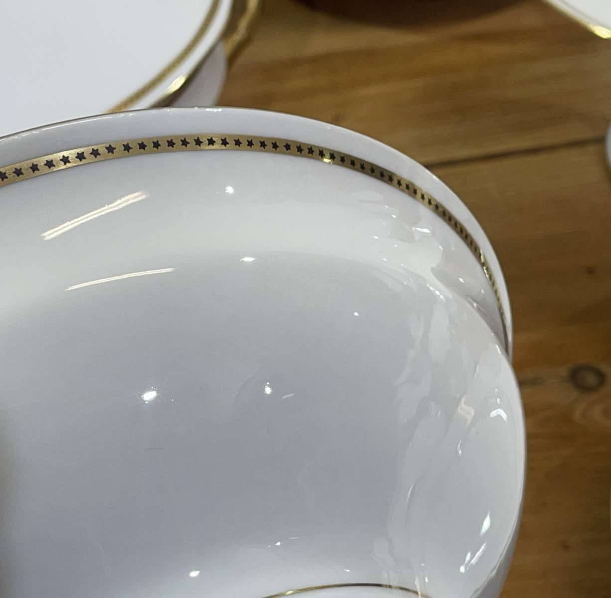 Service en porcelaine de Limoges - 107 pièces - années 1960