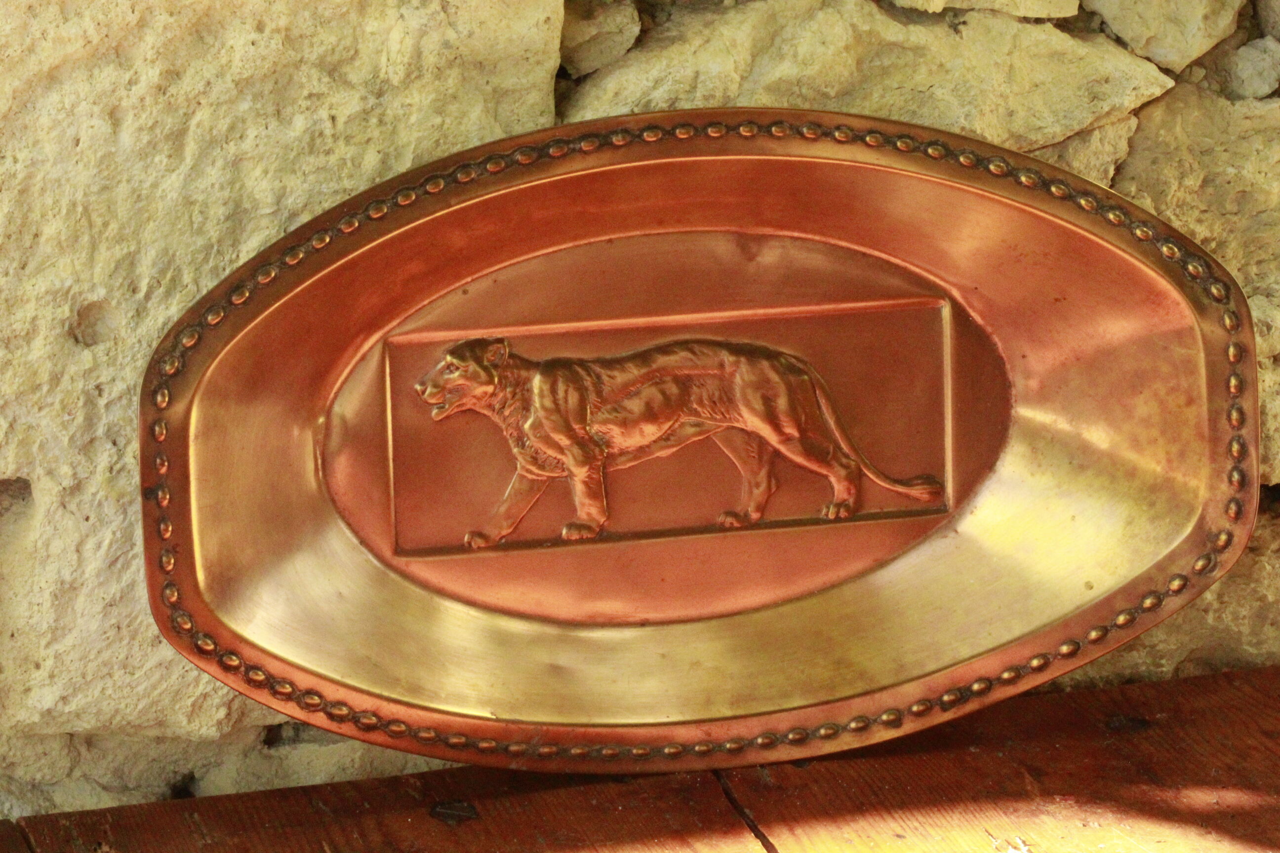 Old golden panther breadbasket