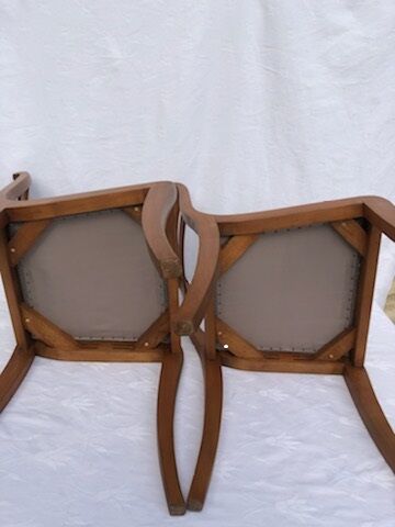 Chaises dossier barrette