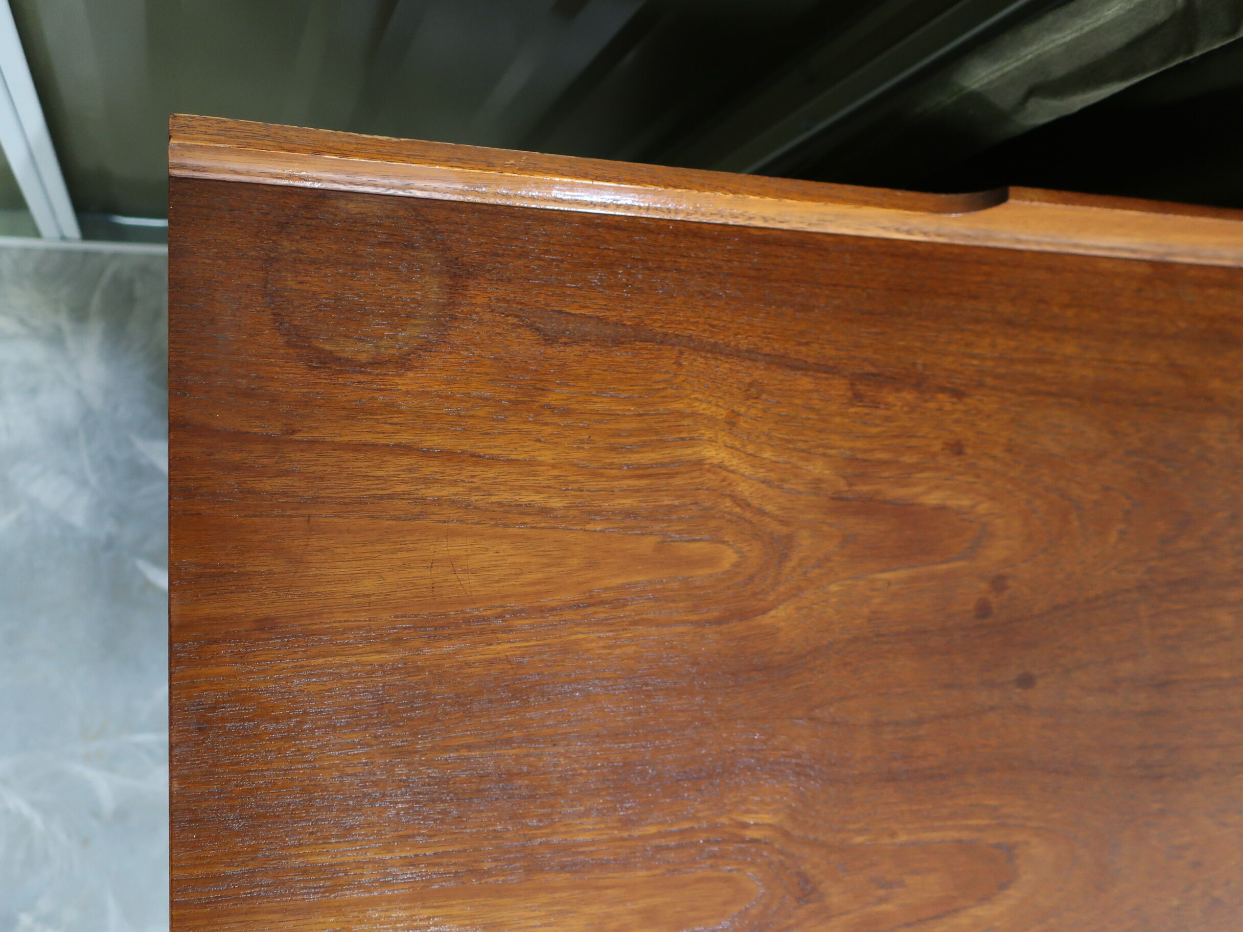 Small teak thread from the 60s